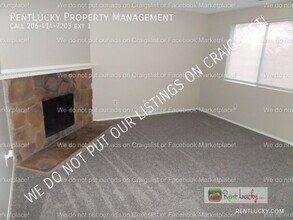 33029 22nd Pl S in Federal Way, WA - Building Photo - Building Photo