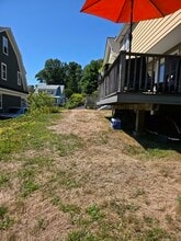 85 Ivy St in Branford, CT - Foto de edificio - Building Photo