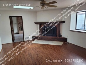 458 Ridgecrest Ave in White Rock, NM - Building Photo - Building Photo