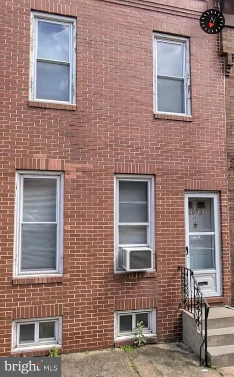 property at 2873 Chatham St