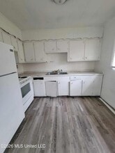 630 Capital Ave, Unit 1 in Leakesville, MS - Building Photo - Building Photo