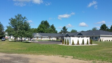 529 E 2nd St in Perry, MI - Building Photo - Building Photo