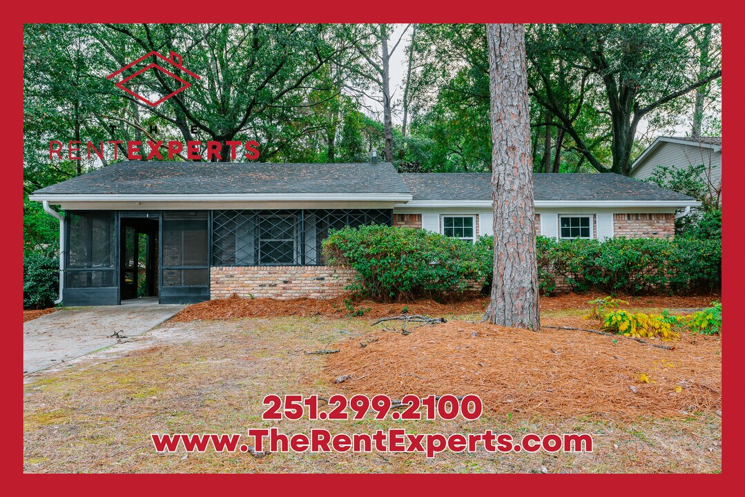 5655 William and Mary St in Mobile, AL - Building Photo