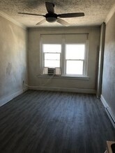 80 N Main St in Canton, IL - Building Photo - Building Photo
