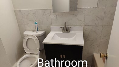 10466 Betty Ct-Unit -Gw in Rosemont, IL - Building Photo - Building Photo