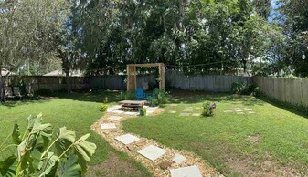 2179 NW 87 Terrace in Gainesville, FL - Building Photo