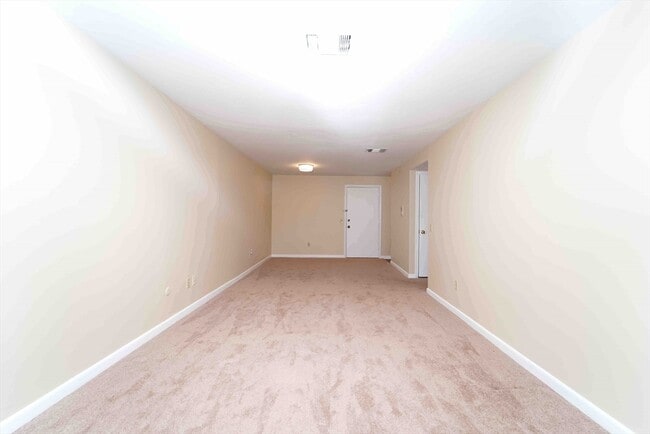 176 Maple Ave in Rutland, MA - Building Photo - Building Photo