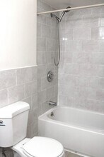 24 Prospect St, Unit 2 in Jersey City, NJ - Building Photo - Building Photo