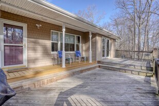 483 Blackbird Station Rd in Townsend, DE - Building Photo