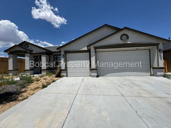 property at 925 Cranfield Ct