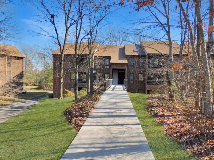 23244 Chestnut Oak Ct in California, MD - Building Photo