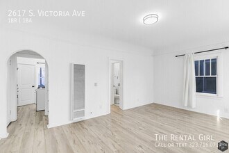 2617 S Victoria Ave in Los Angeles, CA - Building Photo - Building Photo
