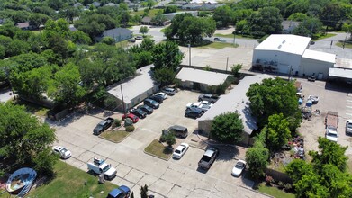 1601 S College Ave in Bryan, TX - Building Photo - Building Photo