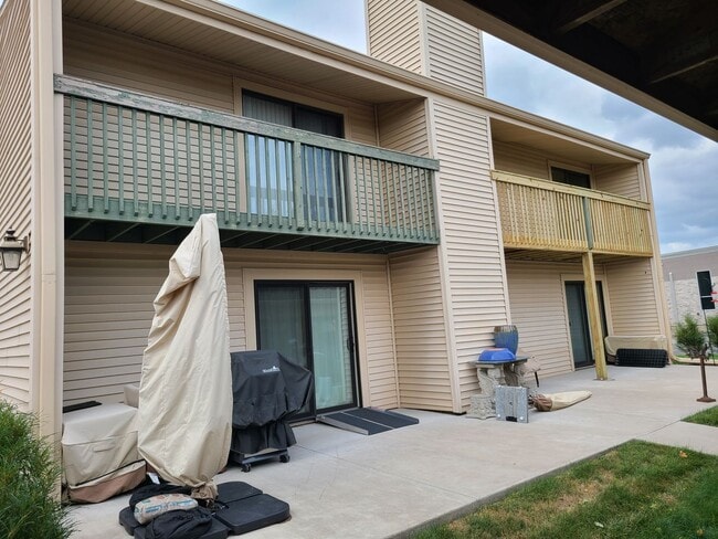 property at 3860 26th Ave