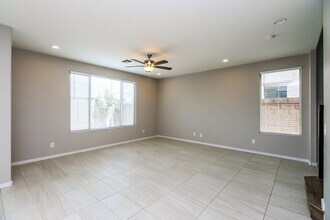 9546 E Thornbush Ave in Mesa, AZ - Foto de edificio - Building Photo