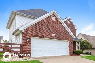 5408 Skeffington Way in Louisville, KY - Foto de edificio - Building Photo