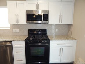 8070 E Senate St in Tucson, AZ - Building Photo - Building Photo