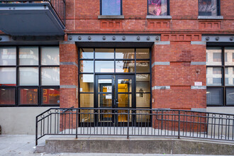 618-626 Dean St in Brooklyn, NY - Foto de edificio - Building Photo