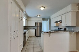 3235 La Quinta Dr in Missouri City, TX - Foto de edificio - Building Photo