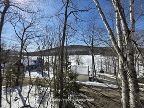 116 Pine Trail in Holden, ME - Foto de edificio - Building Photo