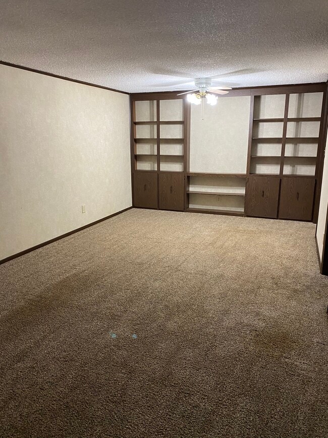 property at 1805 Dogwood Ridge Rd