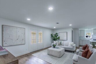 2002 Ottawa Ln in Houston, TX - Foto de edificio - Building Photo