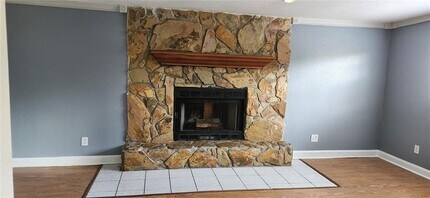 1103 Southside Dr in Brandon, FL - Building Photo - Building Photo