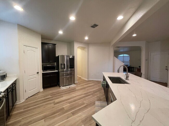 4539 Fern Hl in San Antonio, TX - Building Photo - Building Photo
