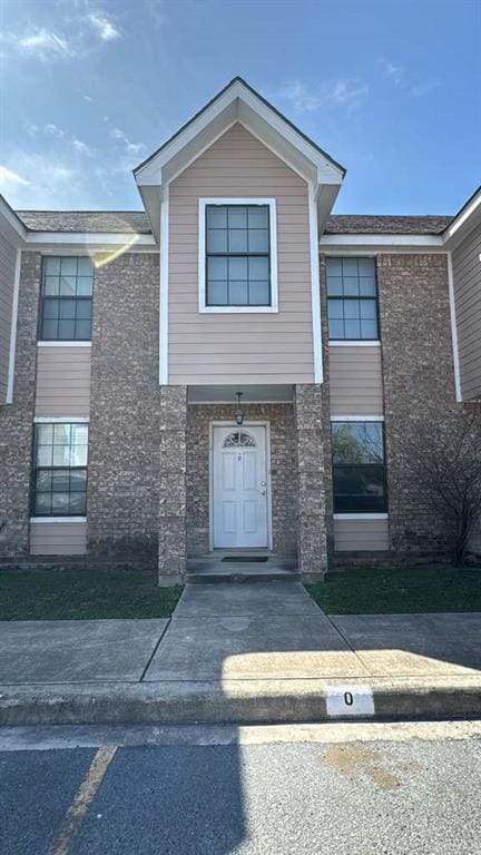 property at 7 Doctor's Dr