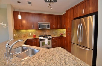 5501 DeMarcus Blvd in Dublin, CA - Building Photo - Building Photo