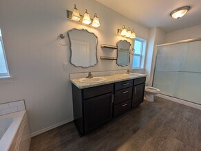 1724 Pioneer Dr in Lewiston, ID - Building Photo - Building Photo