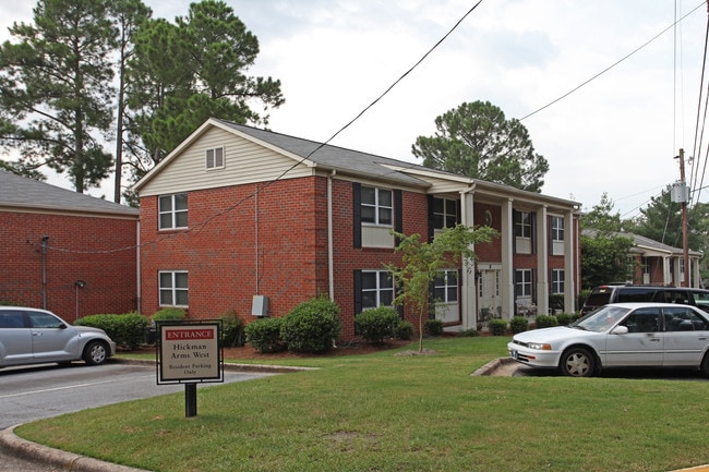 Hickman Arms in Augusta, GA - Foto de edificio - Building Photo