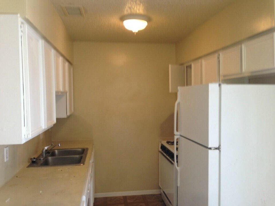 2707 Windswept Cove-Unit -202 in Austin, TX - Building Photo