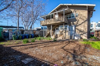 1934 Santa Ynez St in Los Angeles, CA - Building Photo - Other