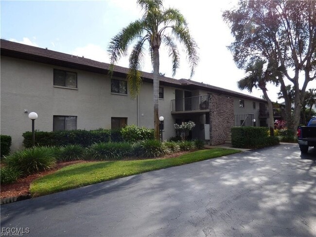 10 Beth Stacey Blvd