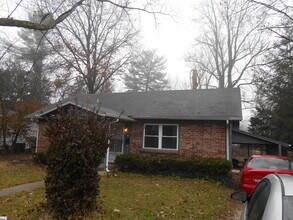 813 S Mitchell St in Bloomington, IN - Building Photo - Building Photo