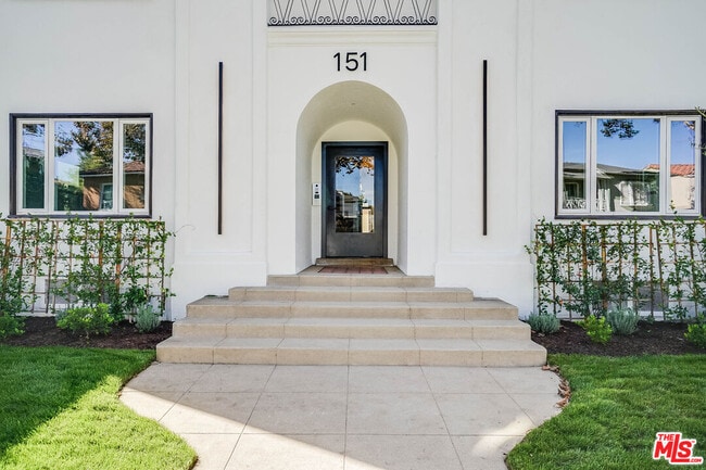 151 N Swall Dr in Beverly Hills, CA - Building Photo - Building Photo