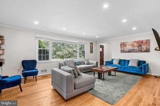 2003 Forest Dale Dr in Silver Spring, MD - Building Photo - Building Photo