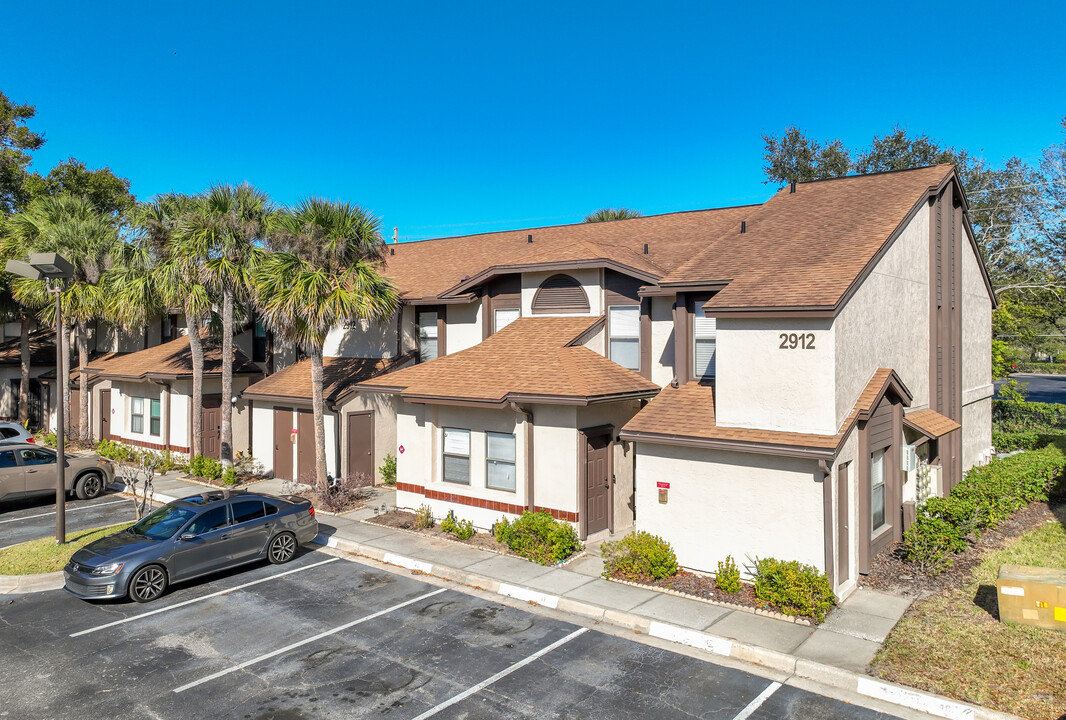 Centre Court Condominiums in Orlando, FL - Building Photo