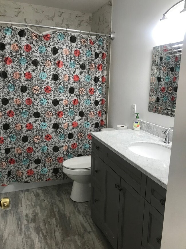 property at 3820 Fairfield Ave