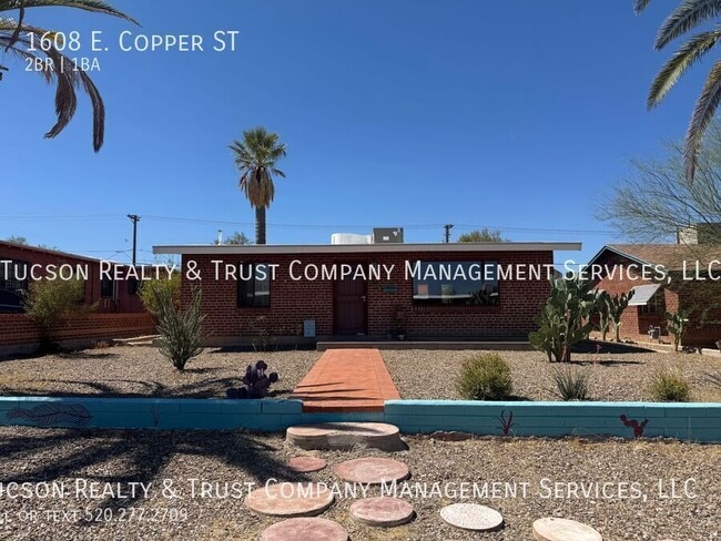 property at 1608 E Copper St