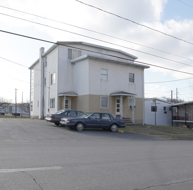 300-304 Butler St in Scranton, PA - Building Photo