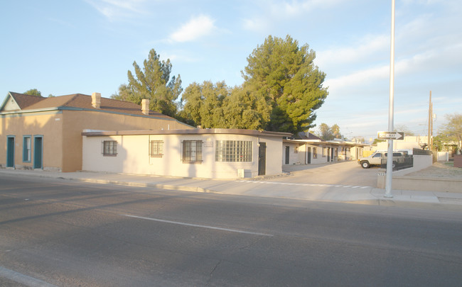 485 S Stone Ave in Tucson, AZ - Foto de edificio - Building Photo