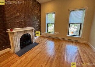 688 Tremont St, Unit 1R in Boston, MA - Foto de edificio - Building Photo