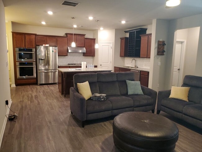 3216 Baylor Cir in Mcdonough, GA - Building Photo - Building Photo