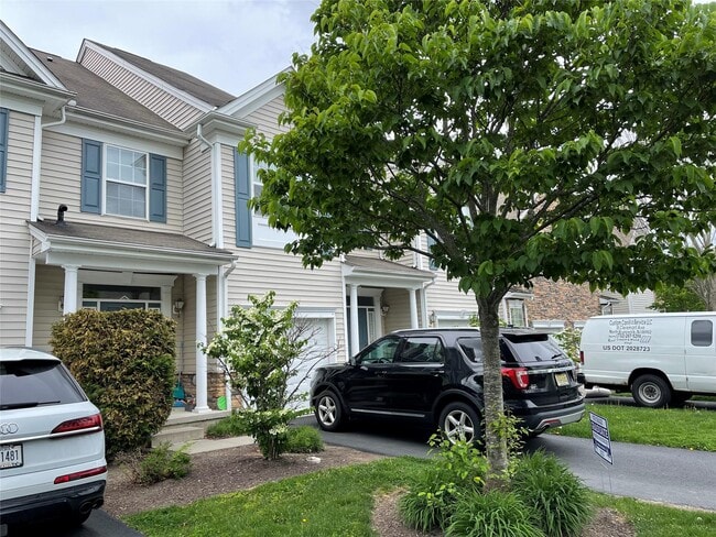 property at 20 Webster Ct