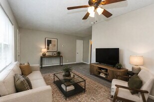 305 Sunrise Ln, Unit B in Chattanooga, TN - Building Photo