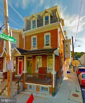 4529 Wilde St in Philadelphia, PA - Building Photo