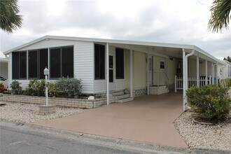2107 Palma Sola Blvd in Bradenton, FL - Foto de edificio - Building Photo