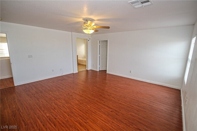 property at 132 Cadrow Castle Ct
